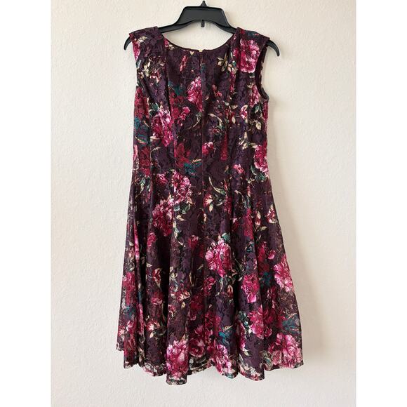 Roz & Ali Burgundy Laced Floral Dress Sleeveless Fit & Flare Lined Women’s Sz 8 - Picture 2 of 9